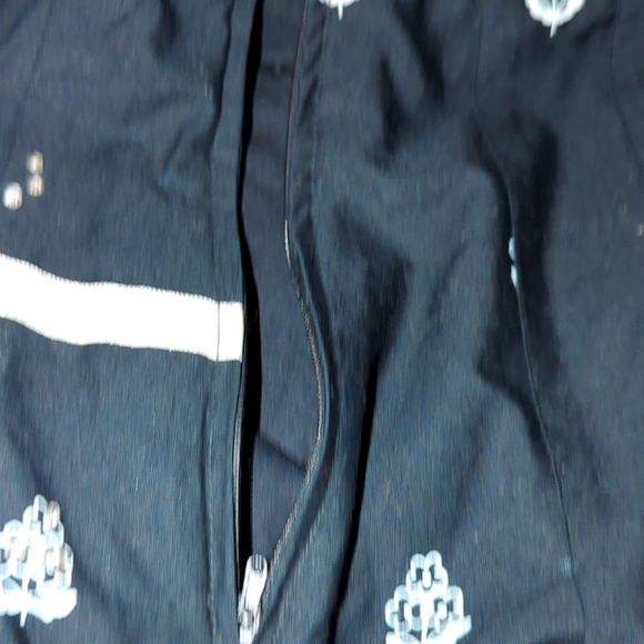 Torrid Embellished Skirt 18 - Picture 6 of 12